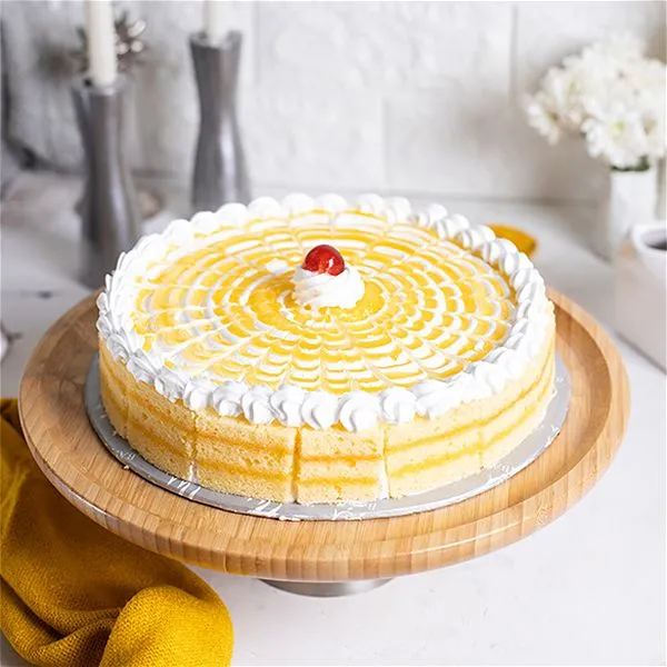 FRESH CREAM CAKE